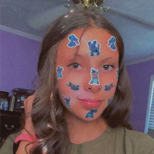 Meet your Posher, Dahlia